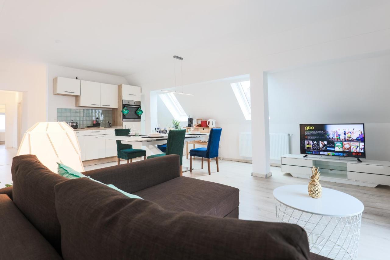 Arbio I Cozy Apartments Augsburg-Lechhausen Ngoại thất bức ảnh